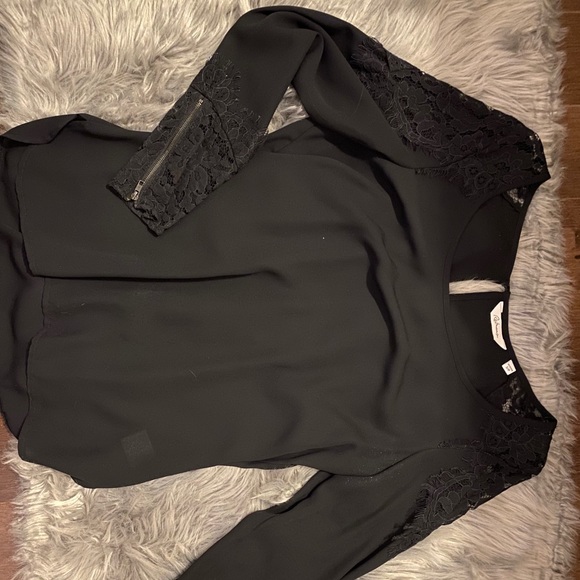 Black Reitmans Top with lace and zip detailing - Picture 2 of 3